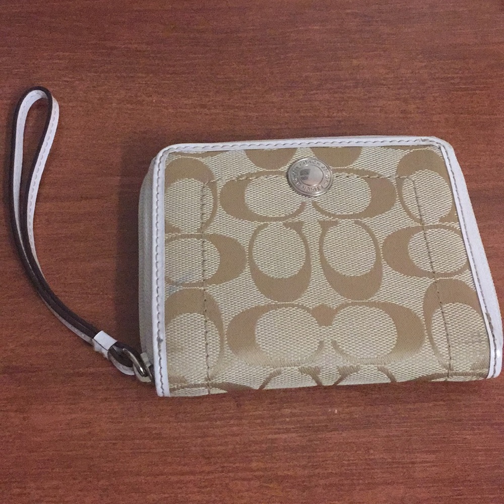 Classic coach wallet